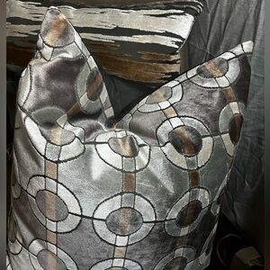 22 x22 new velvet modern designer pillows hand made down filled set of 2